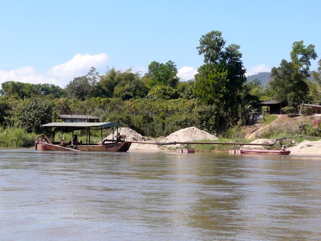 sand dredge